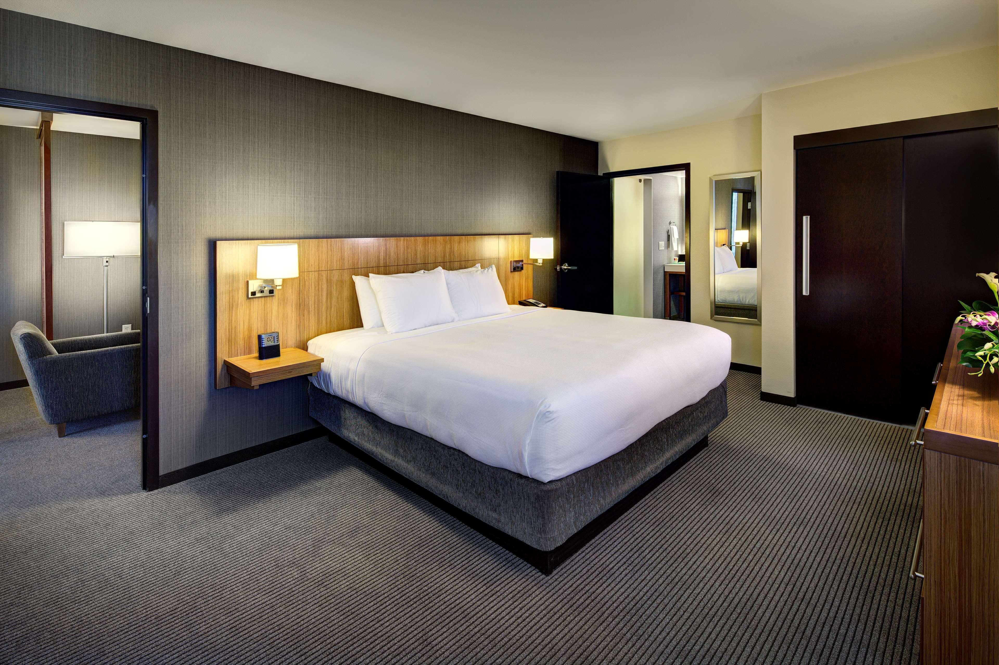 ไฮแอท เพลซ ยูนิเวอร์ซิตี้ ออฟ แคลิฟอร์เนีย เดวิส Hotel ภายนอก รูปภาพ